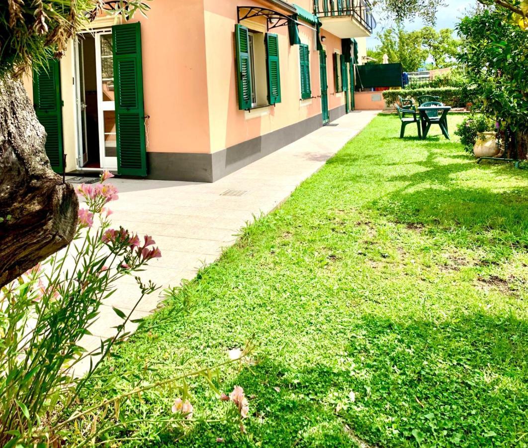 피에베 리구레 Il Gabbiano Di Pieve B&B 외부 사진