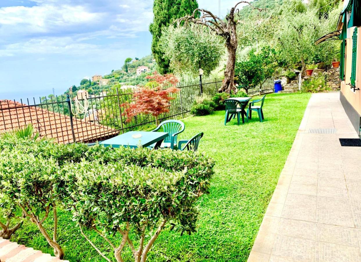 피에베 리구레 Il Gabbiano Di Pieve B&B 외부 사진