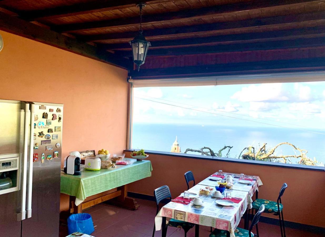 피에베 리구레 Il Gabbiano Di Pieve B&B 외부 사진